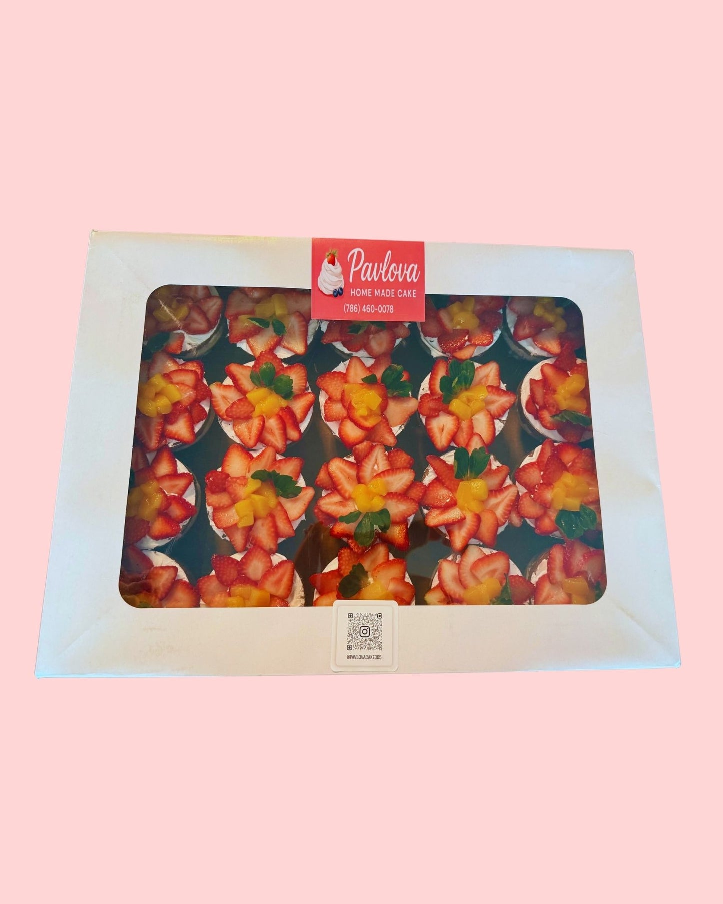 Mini Pavlova Cups - 20-Pack - Serves 20