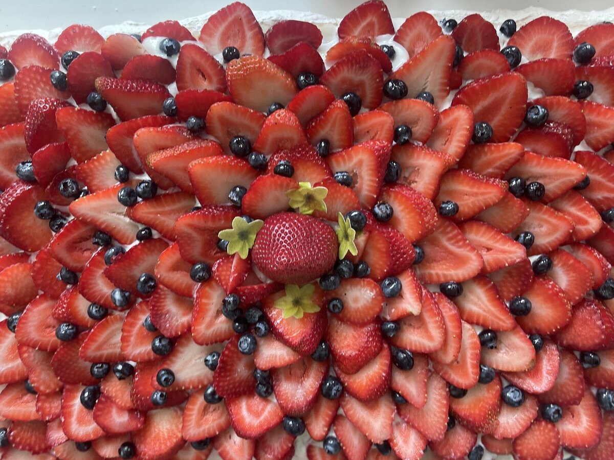 Large strawberry and blueberry pavlova cake for Coconut Grove delivery